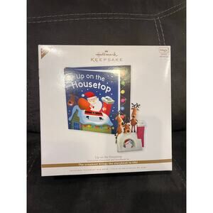 2010 Hallmark UP ON THE HOUSETOP Interactive Ornament & Story Book New